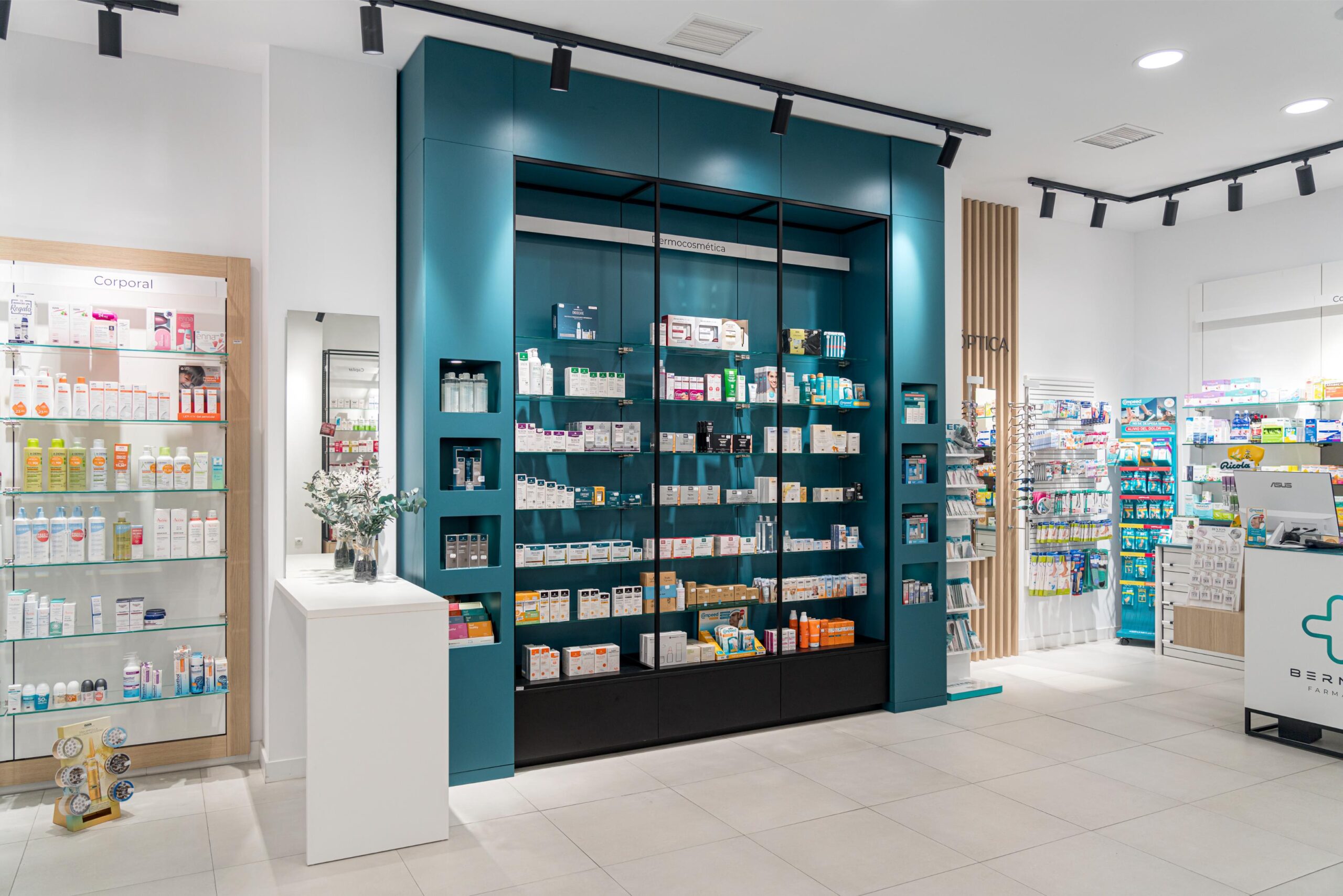 Farmacia Bernier Motril | Kaulak Estudio